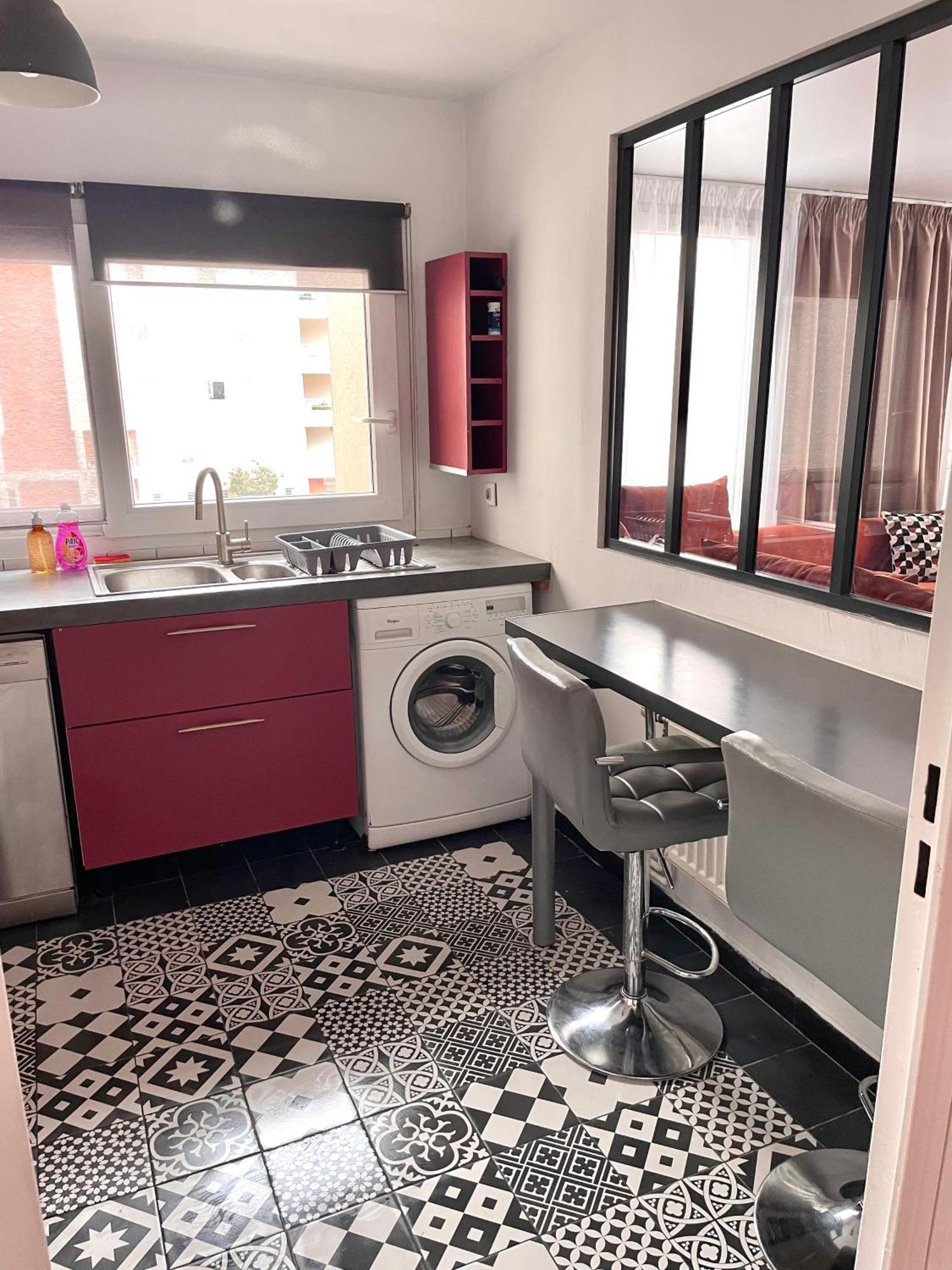 Apartmán Le Duplex Paris Basilique Stade De France Saint-Denis  Exteriér fotografie
